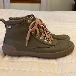 Keds tie boot
